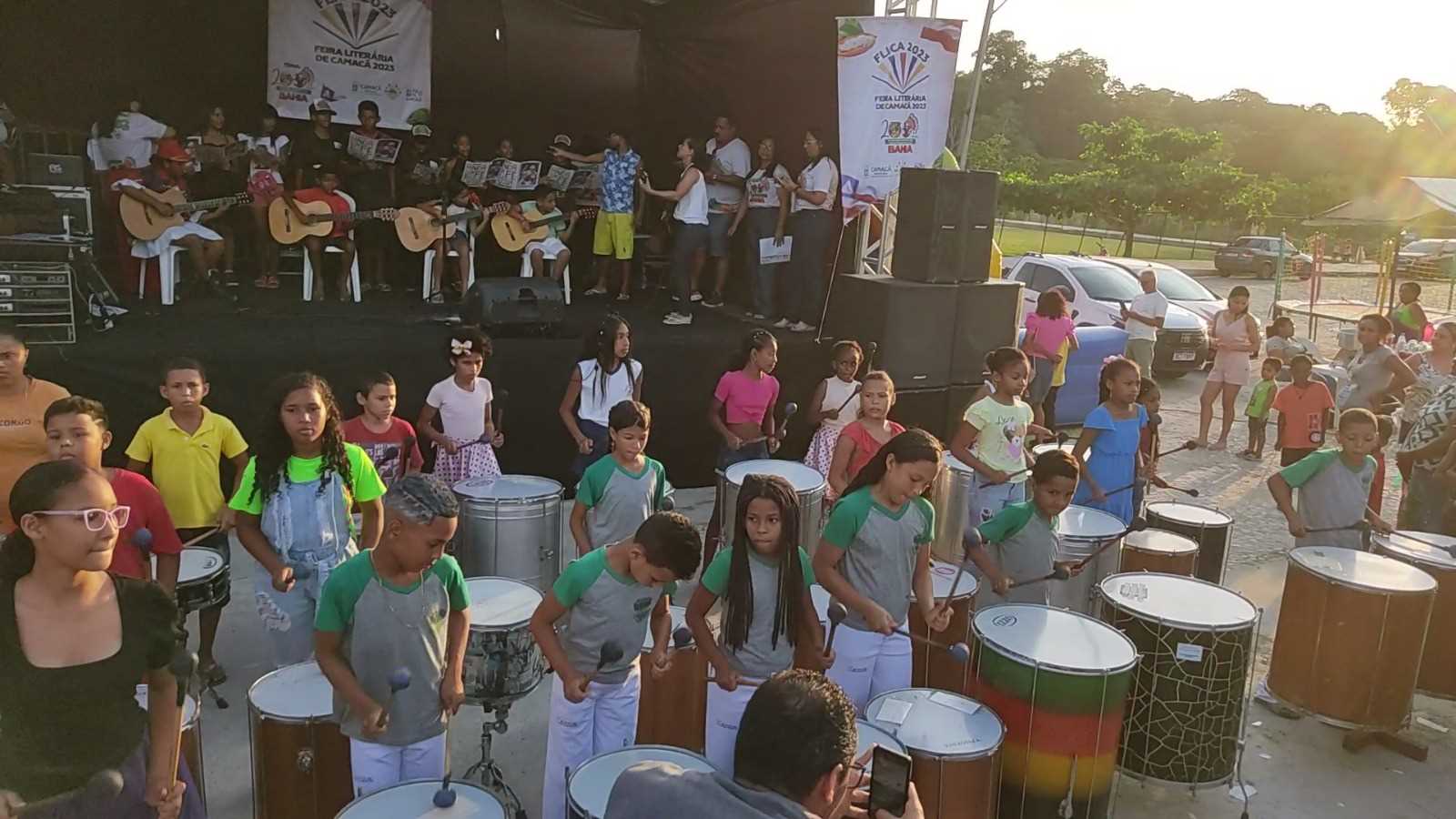 Camacã: Feira Literária 2023 reúne grande público e emociona a todos com as apresentações culturais